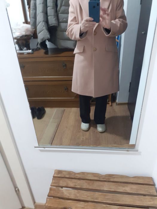 Pardesiu NOU dama marime 146