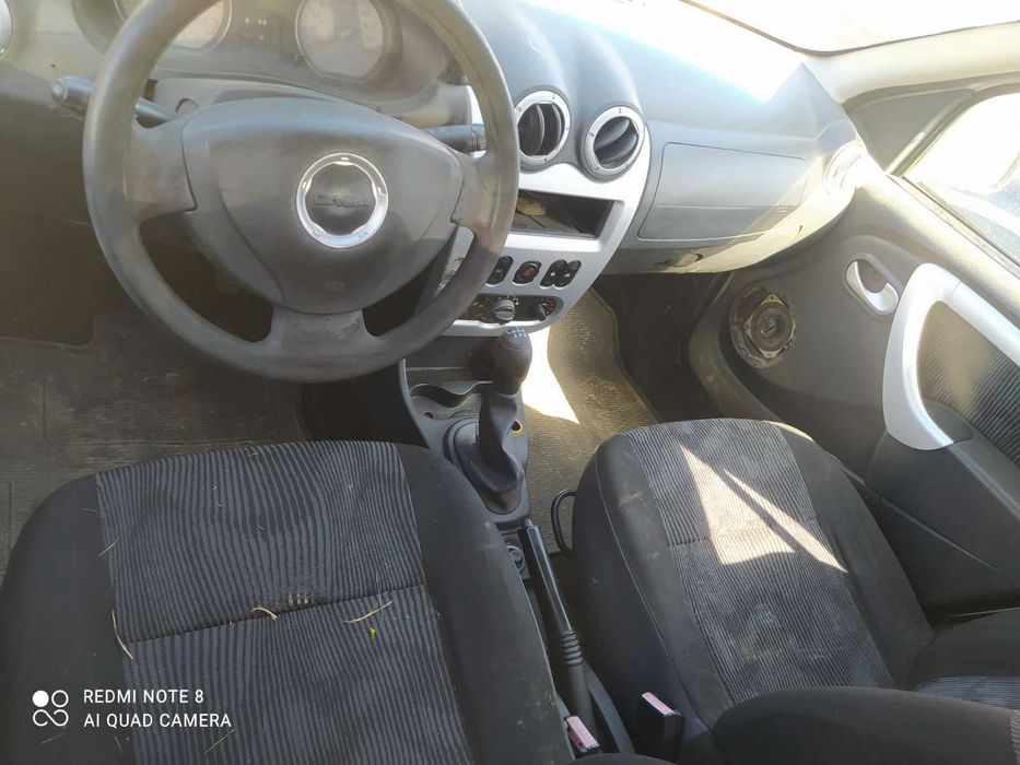DACIA SANDERO 1.6 MPI 87к.с. 2008г. На части...