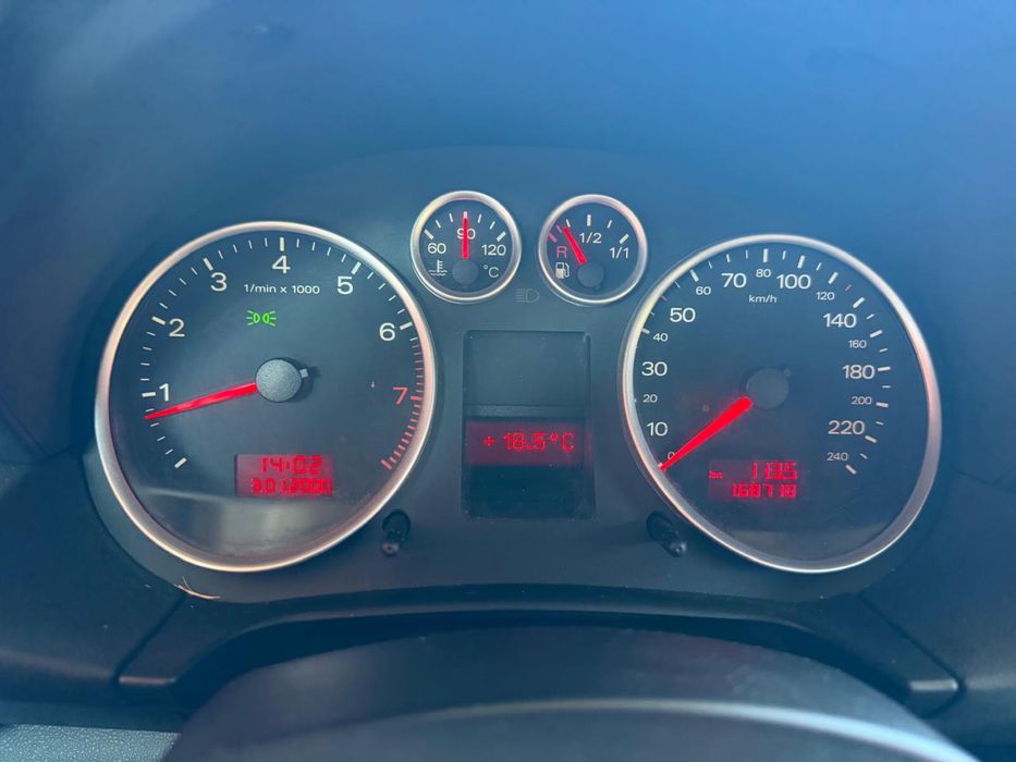 De vanzare Audi A2 1.6