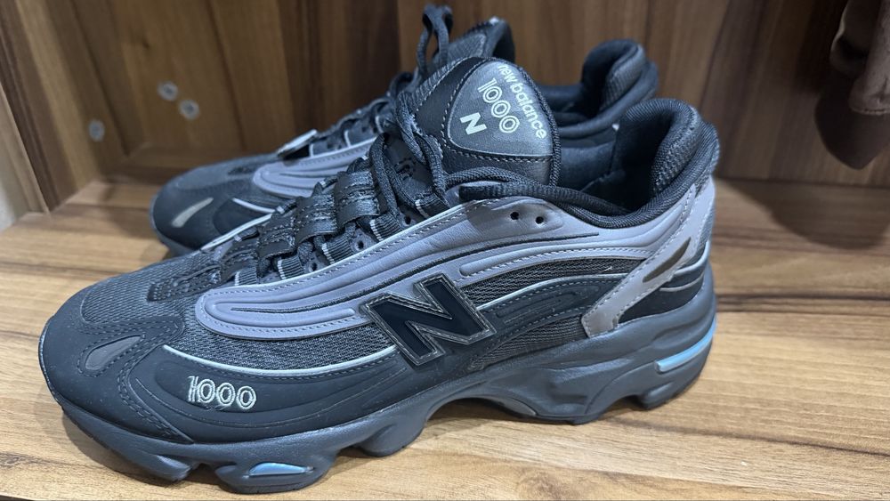 New Balance 1000