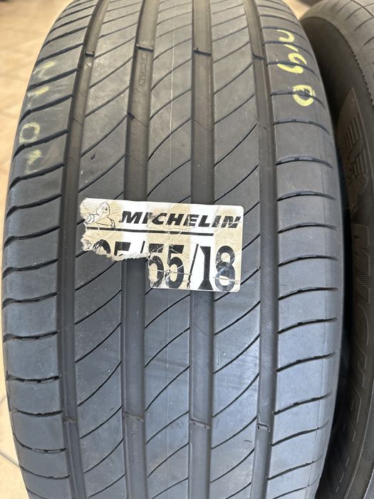 225/55/18 Michelin