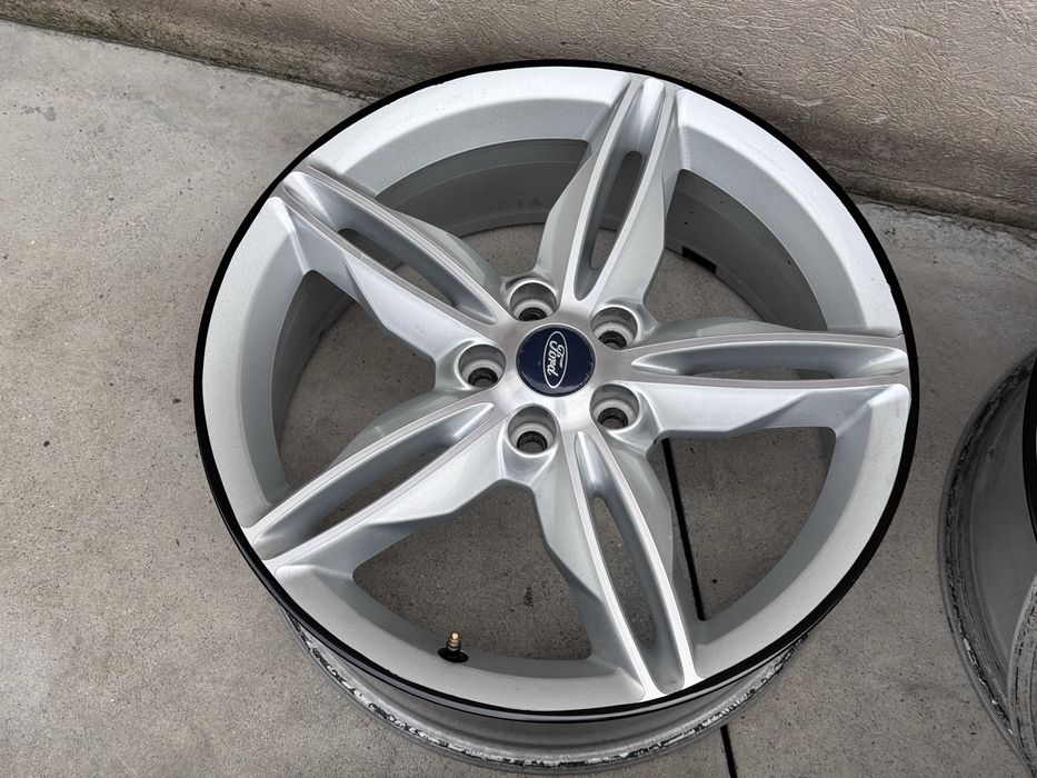 4бр ал Ford Kuga/ Edge/ 19цола оригинални с датчици
