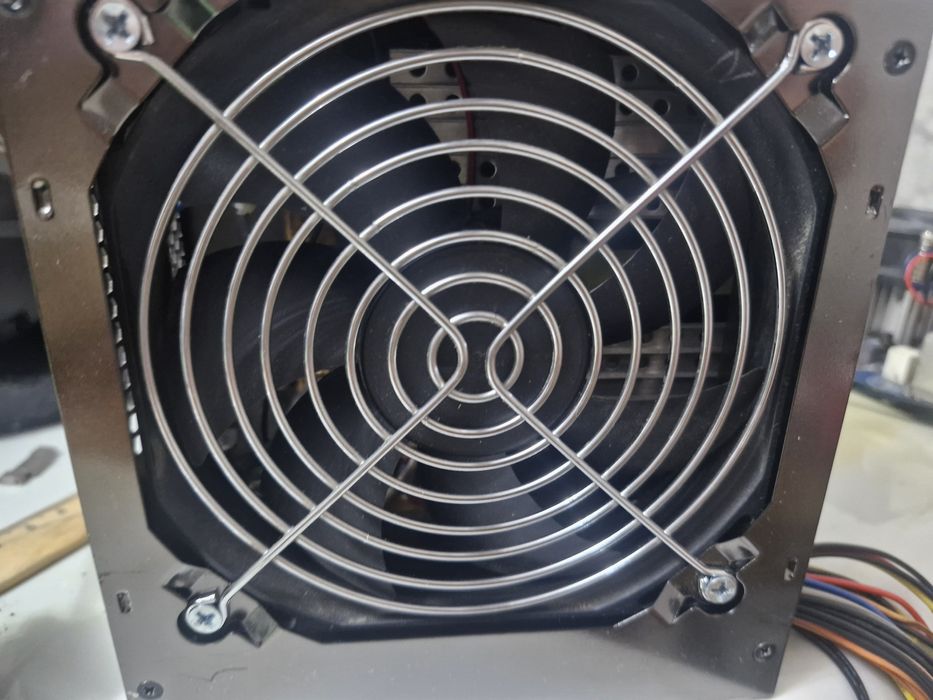 Продам корпус от fsp