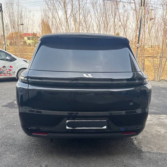 Lixiang L8 max full 2023 йил