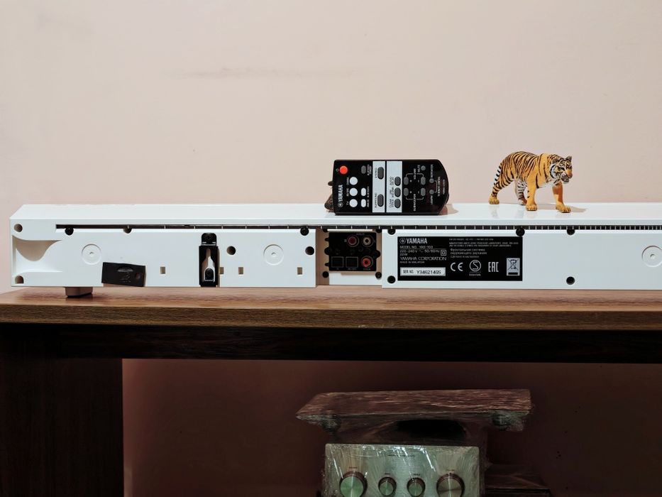 Yamaha YAS-103. Un soundbar fantastic. Subwoofere incorporate.