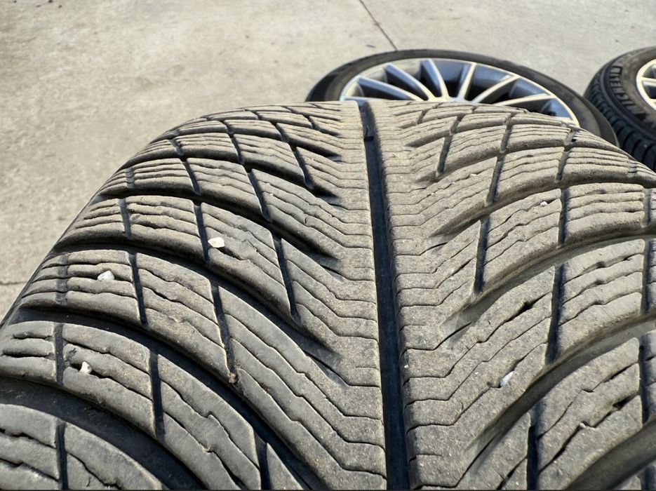 Vand 4 panvelope iarna Michelin Pilot Alpin 5 SUV 255 45 R20 in stare foarte buna