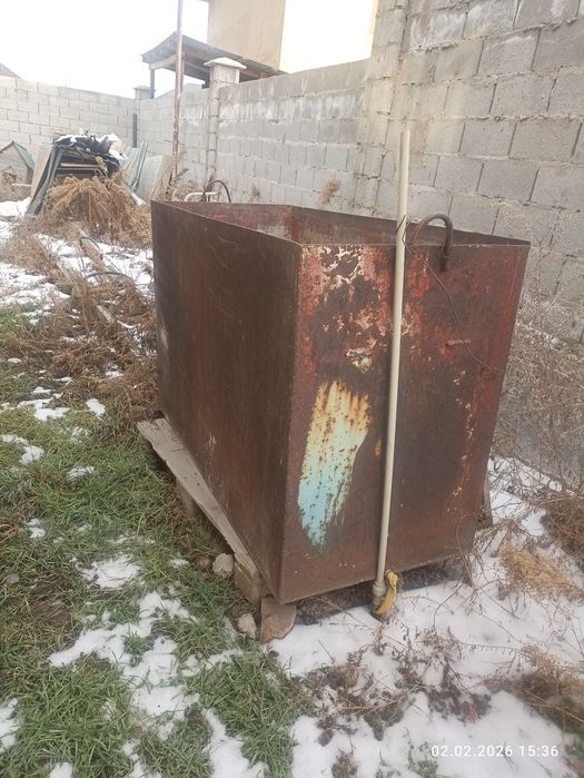 емкомть для воды