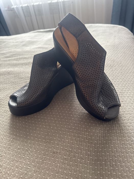 Боссоножки на платформе