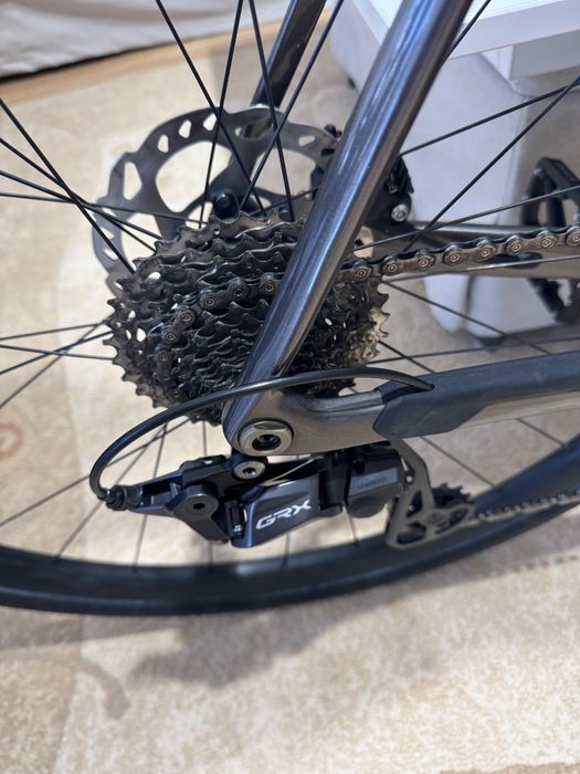 Vând bicicletă gravel Orbea Terra M30, cadru din carbon OMR, mărime XL