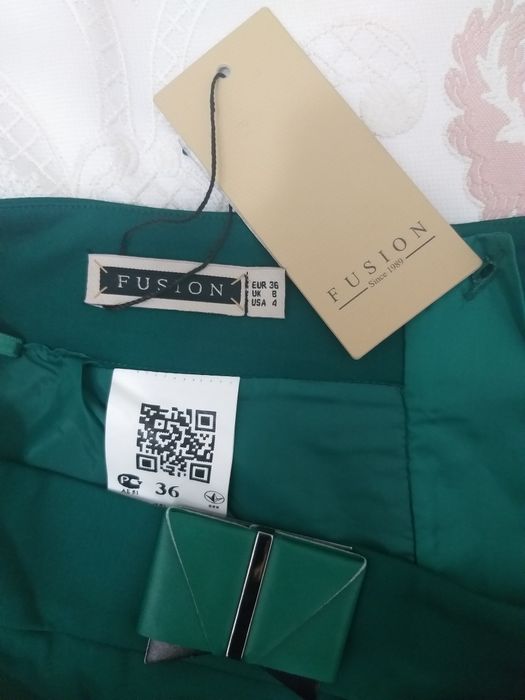 Юбка новая продается