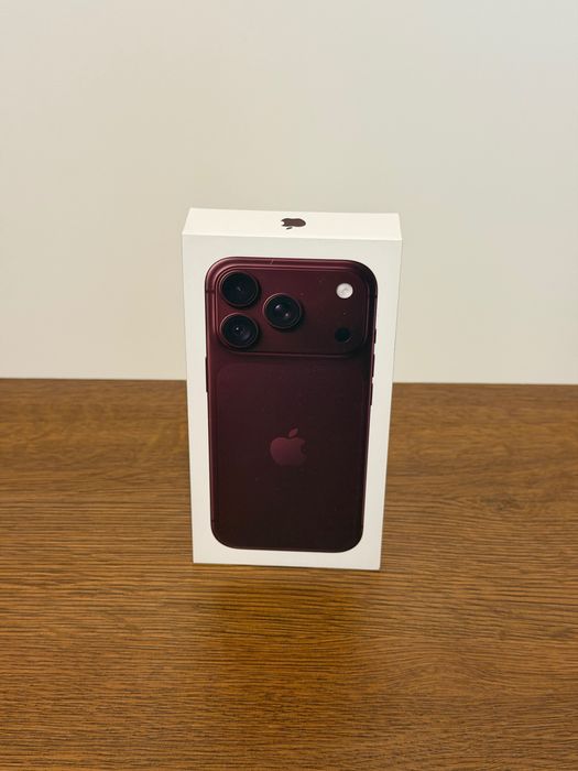 Iphone 18 PRO 256 Black/Glacier/Burgundy