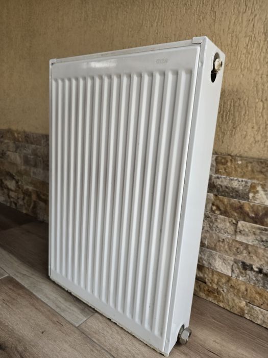 Vand calorifer (radiator) foarte bun