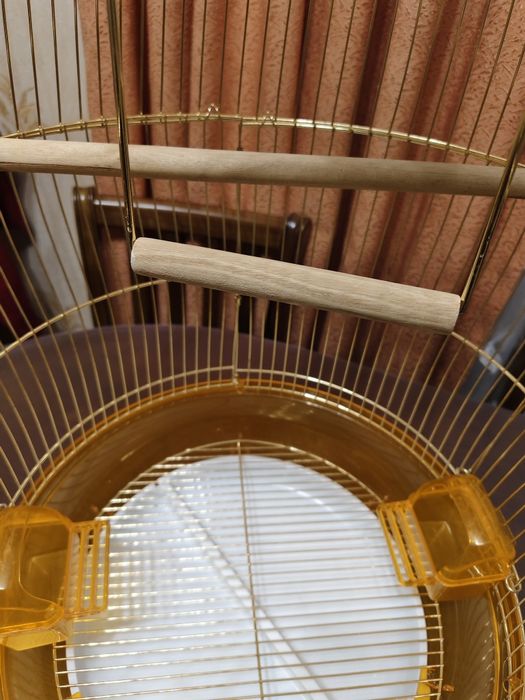 Клетка золотая для попугая