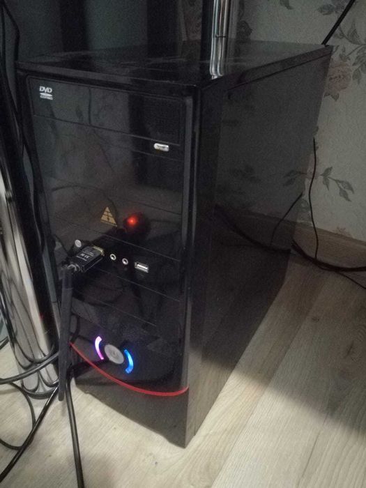 Компьютер стационарный игровой