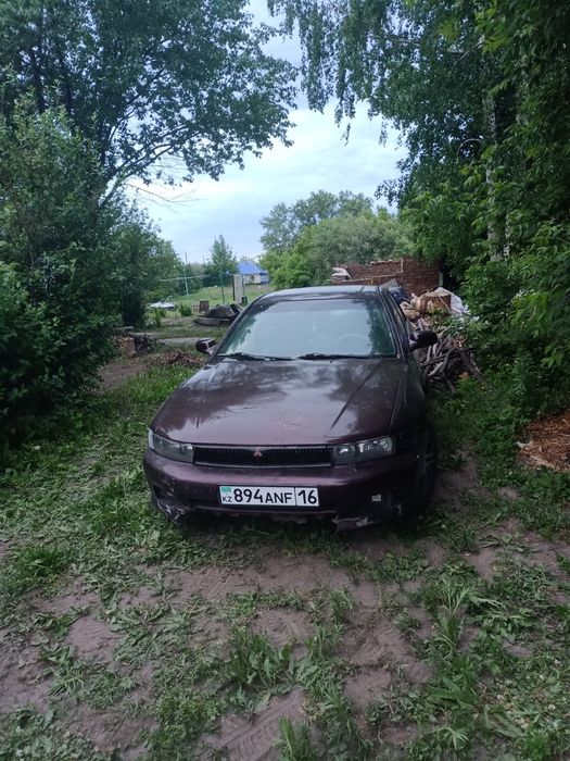 Митсубиси Галант 8