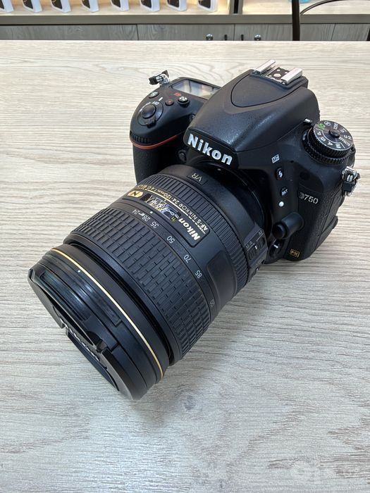 Nikon D750 VR 24-120mm