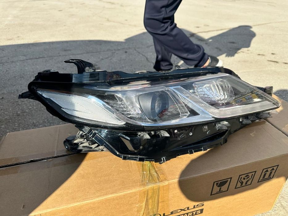 Камри 75 оң жақ фар сатылады,