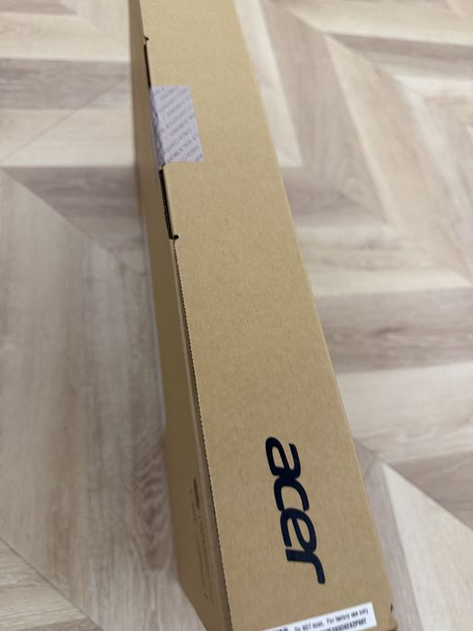ACER Nitro V15 NVIDIA RTX5050  16gb 512gb