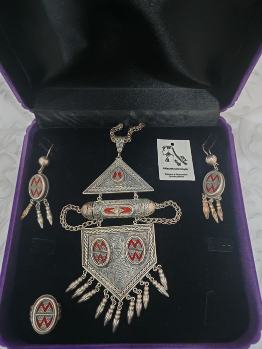 Күміс набор 110000 теңге