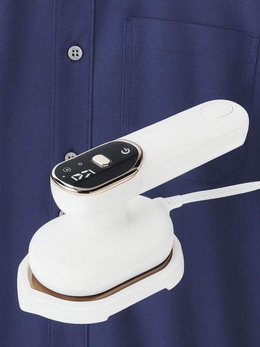 Паровой утюг 3-в-1 — мощный