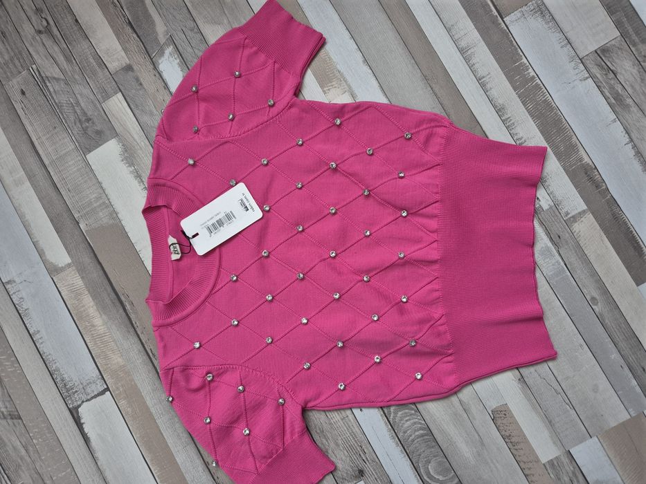 Тениска с камъни ,нова