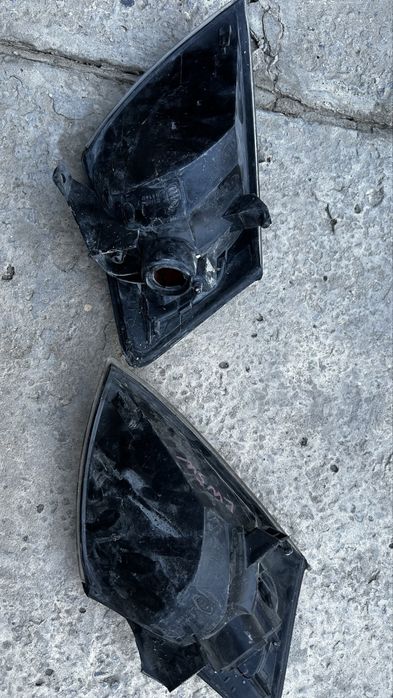 Фары на Mazda mpv v6