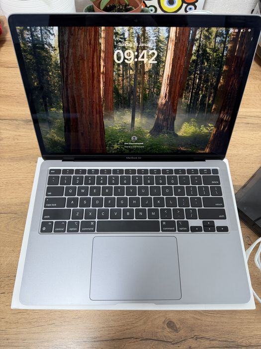 Macbook Air M1 256GB