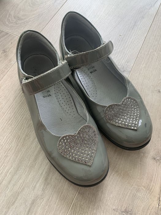 Детская обувь