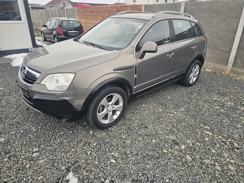 Opel Antara 2.0 diesel 150 cai