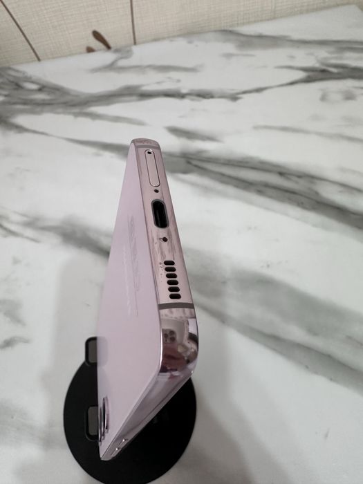 Samsung S23    8/256