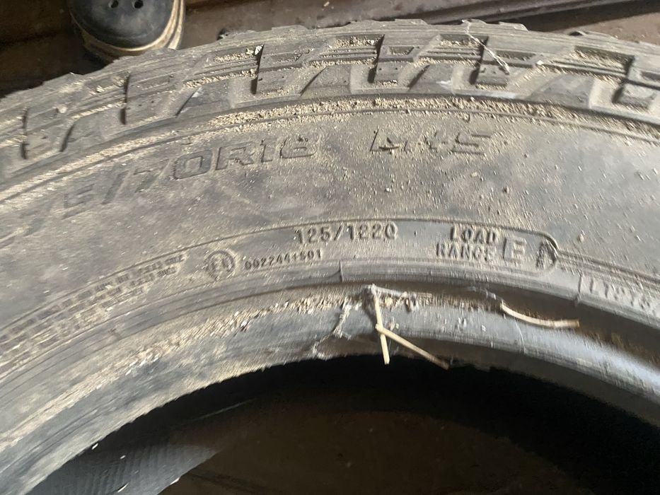 Продам шины грязовые