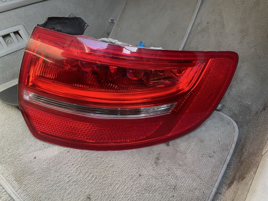 Stop Tripla dreapta aripa Audi A3 8p facelift 2009-2012