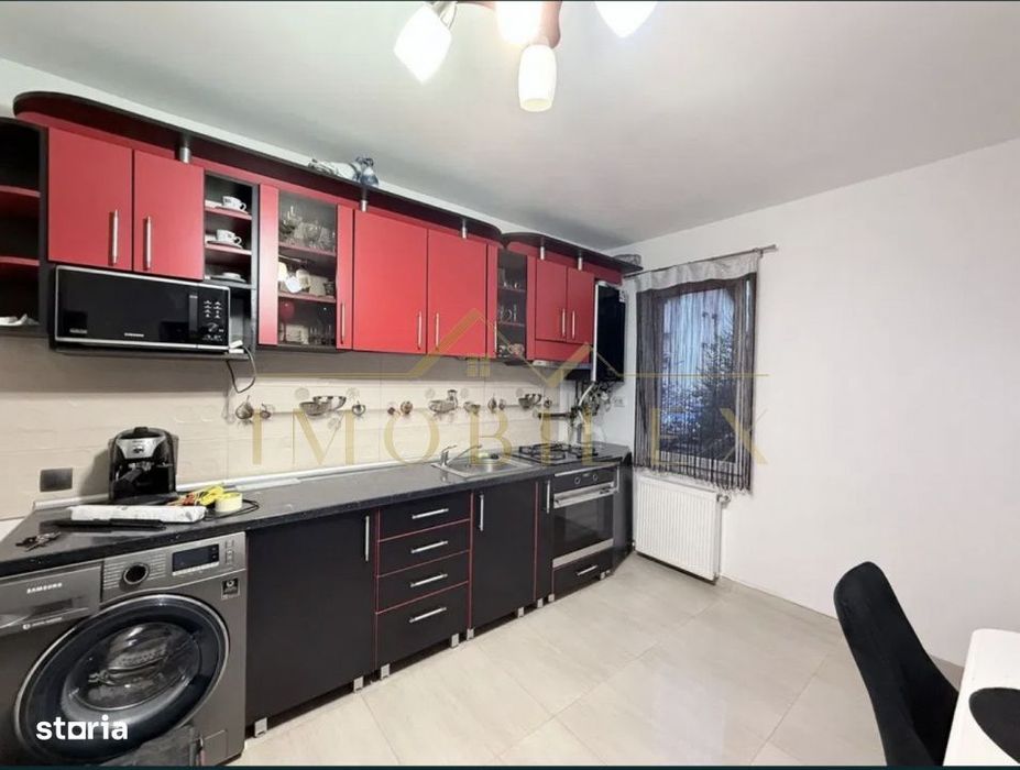 Apartament 3 camere, mobilat, parcare, zona Sesul de Sus