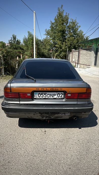 Митцубиси галант