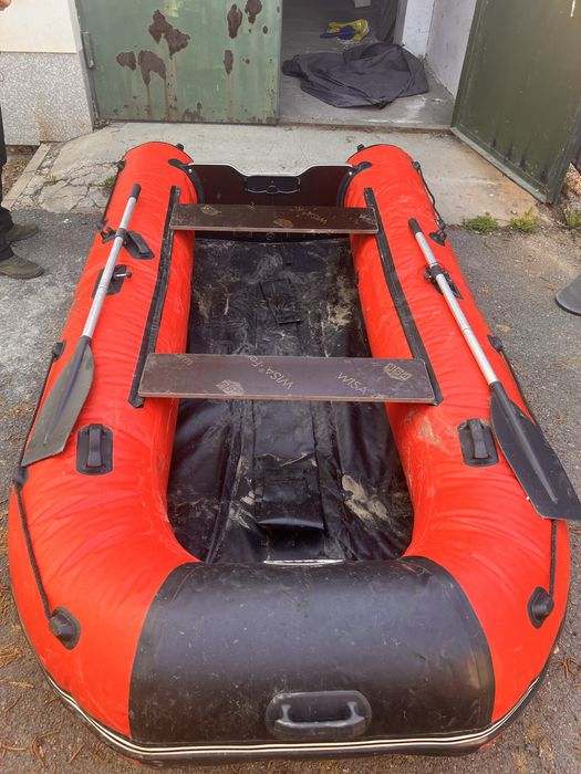 Продам лодку Инзер 350V