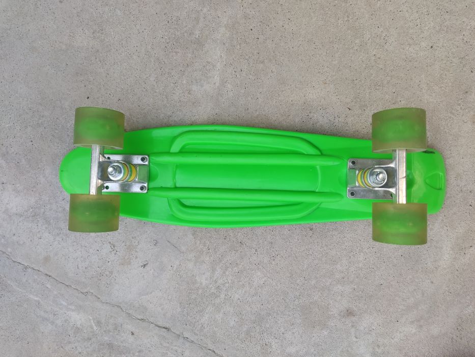 Продам скейтборд