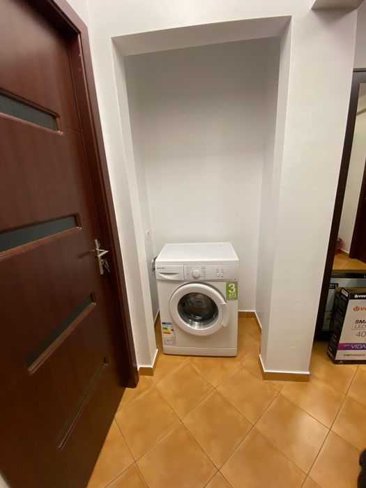 Apartament de închiriat