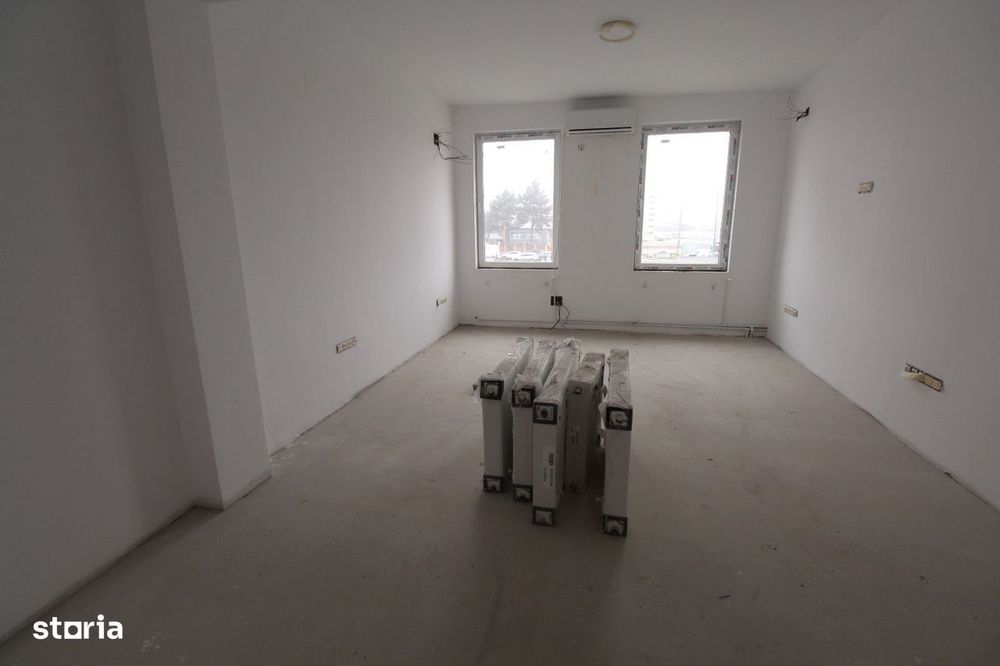 Spațiu comercial sau Birouri