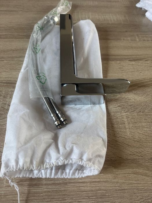 Baterie lavoar cu trunchi inalt