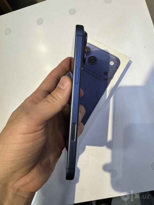 Продаетсая iPhone 17 Maks 256 GB 100%