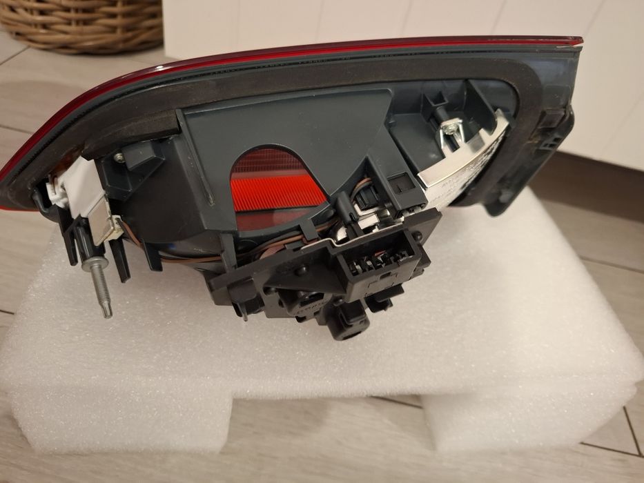 BMW X1 F48, вътрешни стопове