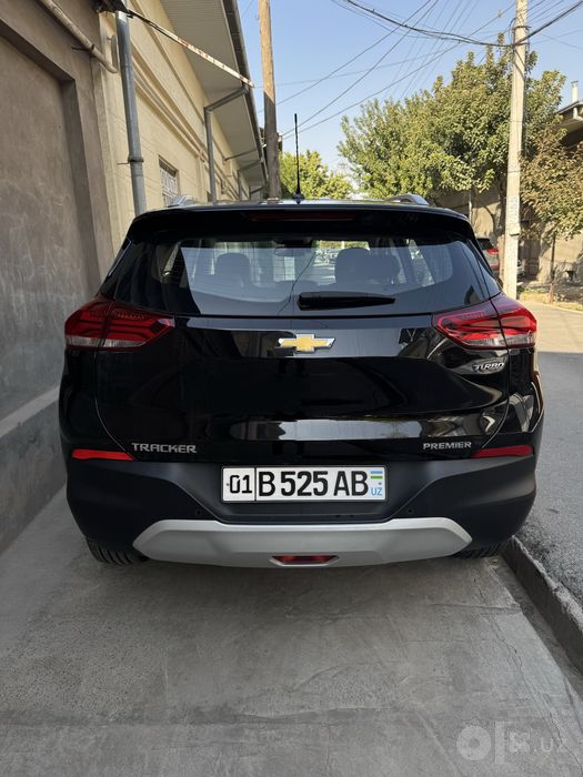 Tracker 2023 Premier