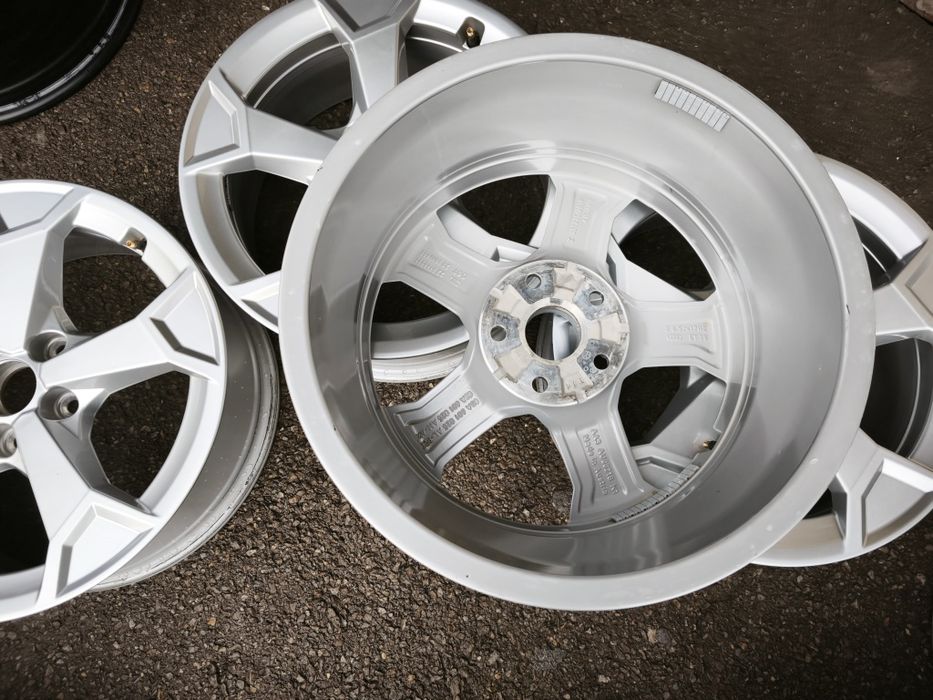 17" оригинални алуминиеви джанти за Audi/Vw/Skoda.