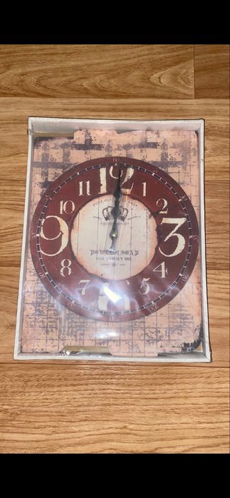 Продам настенные часы