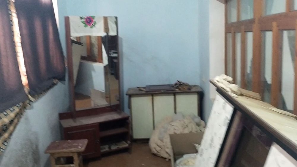 3 xonali dom sotiladi