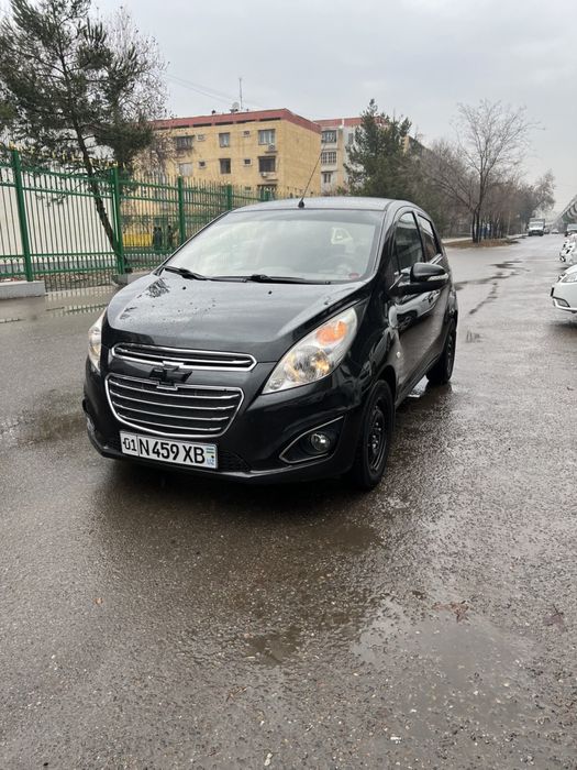 Chevrolet spark sotiladi