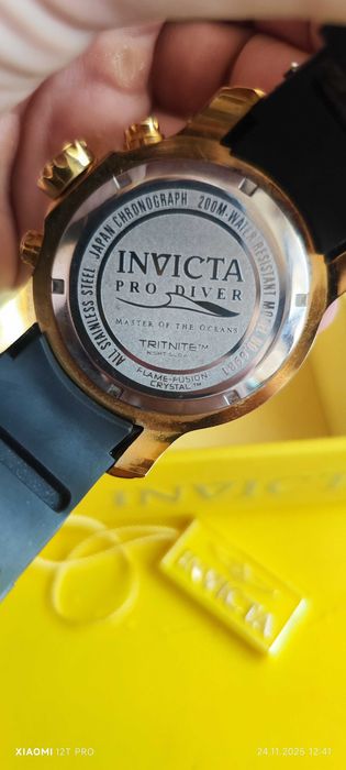Мужскиие часы Invicta 6981 Pro Diver Quartz 48 мм Gold б/у..