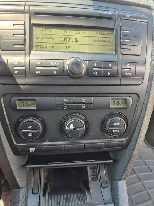 Vand sau schimb cu logan 1.5 diesel aceasi valoareSkoda Octavia 2 pachet drumuri grele