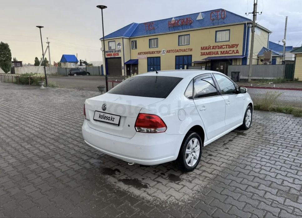 Продав Фольскваген Поло 2014 г.в. Автомат