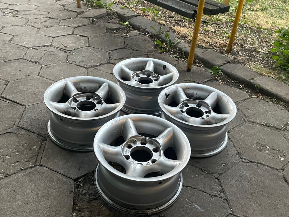 Джанти за Nissan Navara размер 15, 6 болта